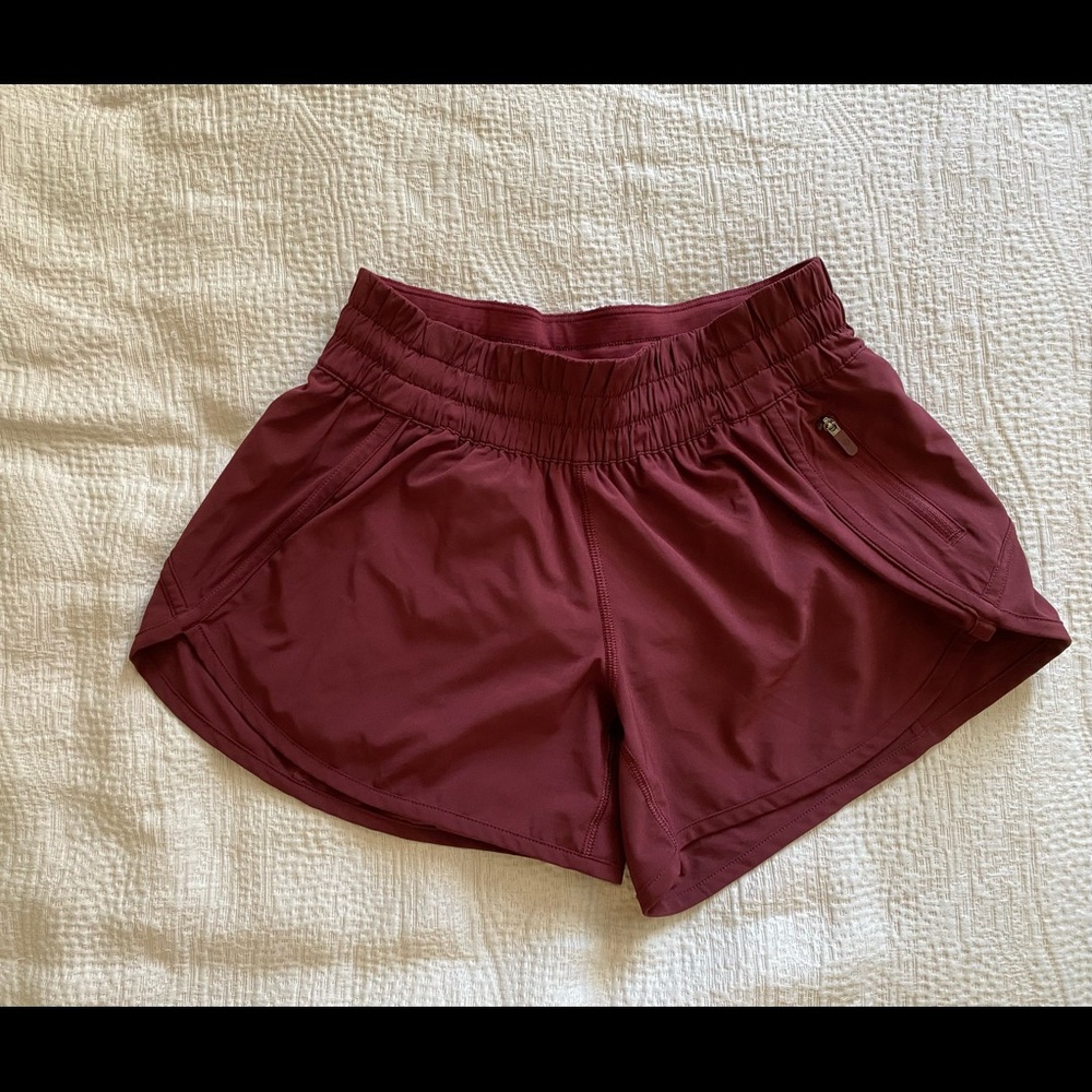 Lululemon Tracker LR Short